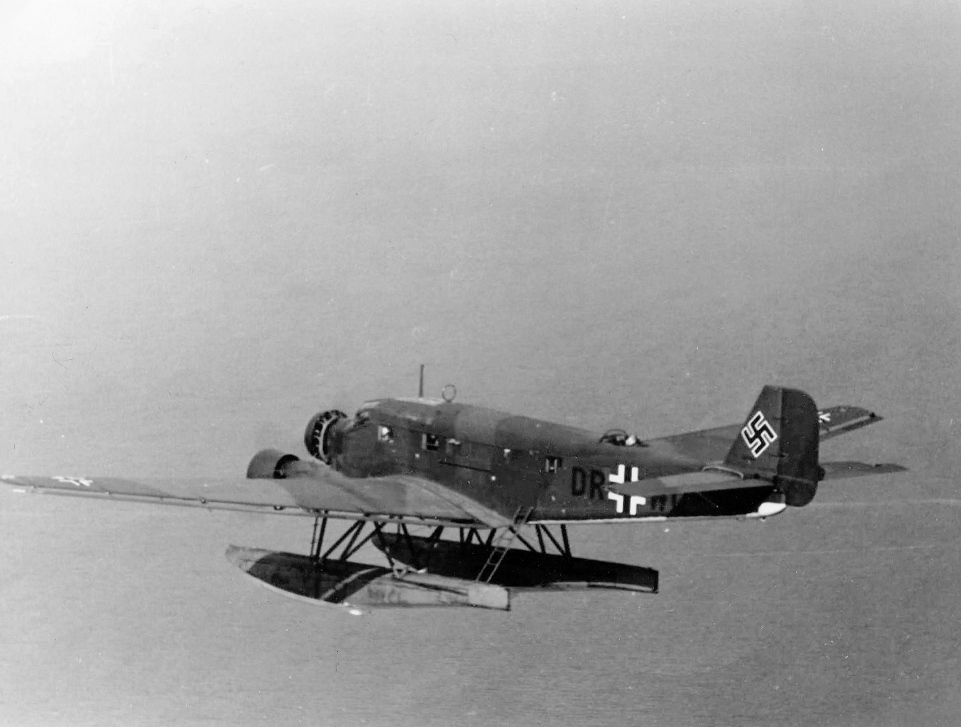 01eaSjøfly tysk JU 52 med Terboven på vei til Svolvær - Kopi