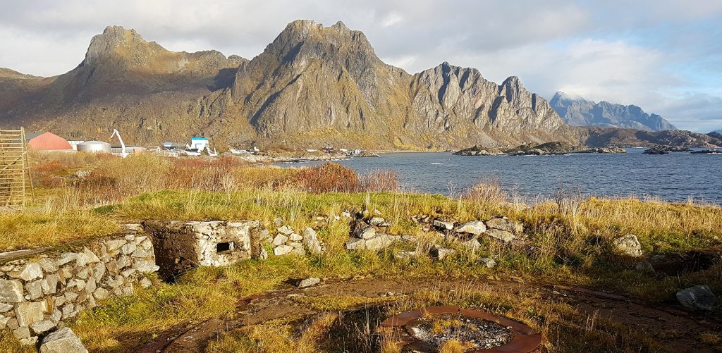 15 cm kanonplass utenfor Svolvær.