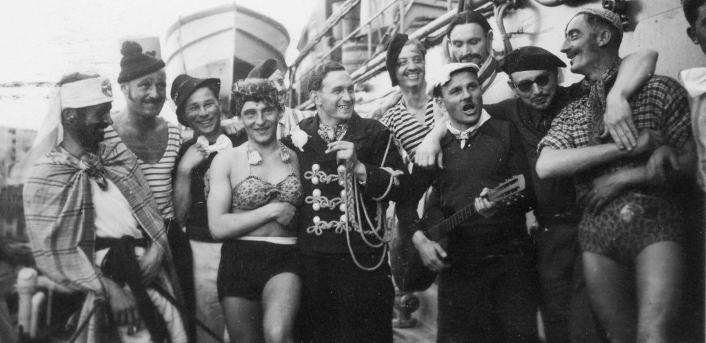 Fest og karneval ombord på Tsingtsau 1941 -