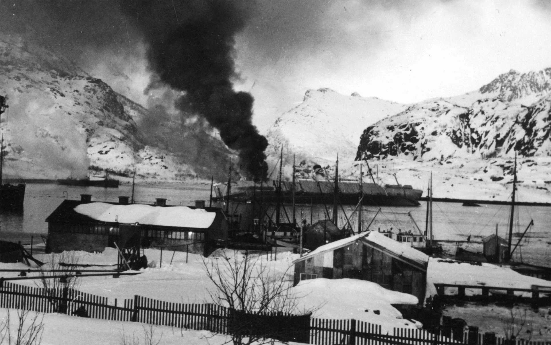 From the Lofoten raid 4.3.41 utdrag av hovedbilde kopi