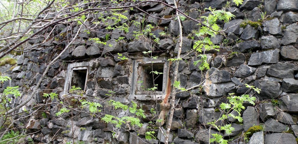 Stein bunker i Løkthaugen Svolvær