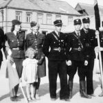 NS har møte på torget i Svolvær august 1944. Ikke så mange tilhørere...